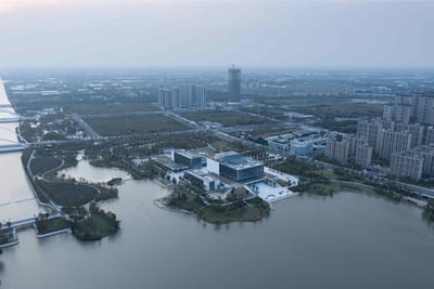 Haiyan County Culture & Art Center, hiding in the wild
