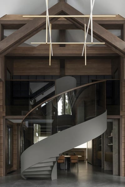 A minimalist and surprising House in Moscow