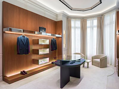 Luxury with views of the Champs-Élysées