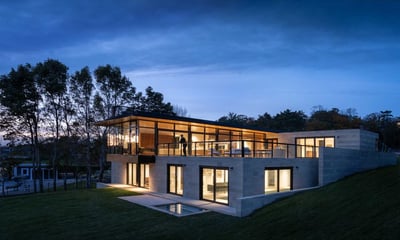 Inglewood Drive Residence: living spaces projected into the landscape