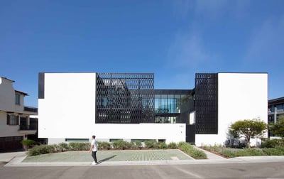 Alma Switch House: Towards New Coastal Architecture