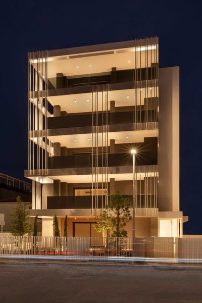 Residenze Eleonora 3, una torre razionalista a Riccione