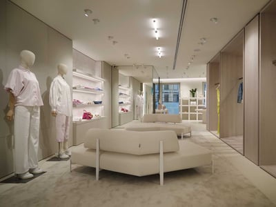 Boutique Miozzi, gradazioni di luci e colori