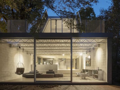 Reciprocal House, una casa in giardino