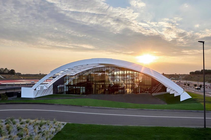 Porsche Experience Center Franciacorta: excellence and innovation