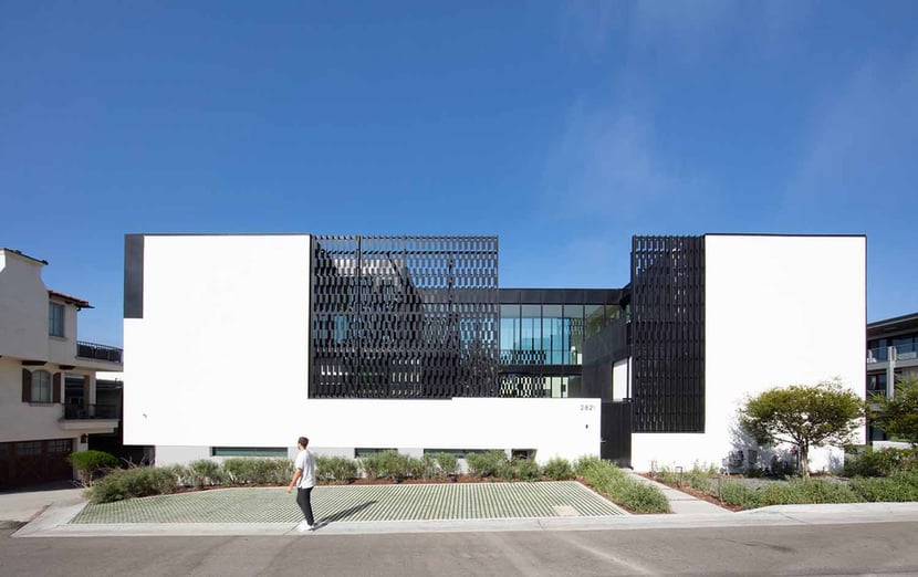 Alma Switch House a Manhattan Beach
