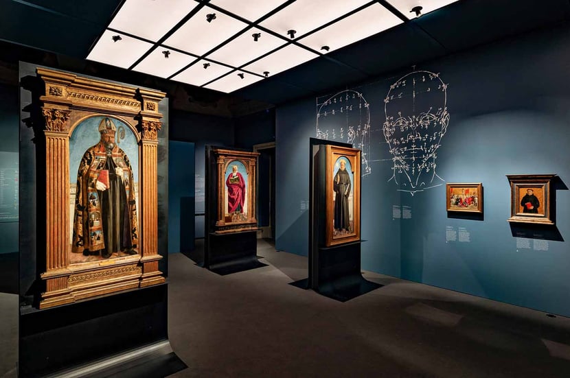 Discreet but Striking Lighting for Museum Exhibits