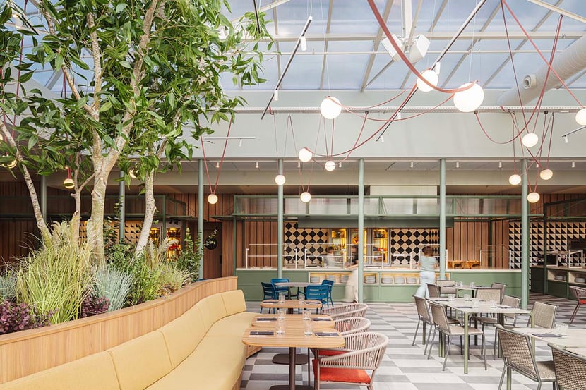 Simultaneo Hotel Plaza Barcellona El Equipo Creativo