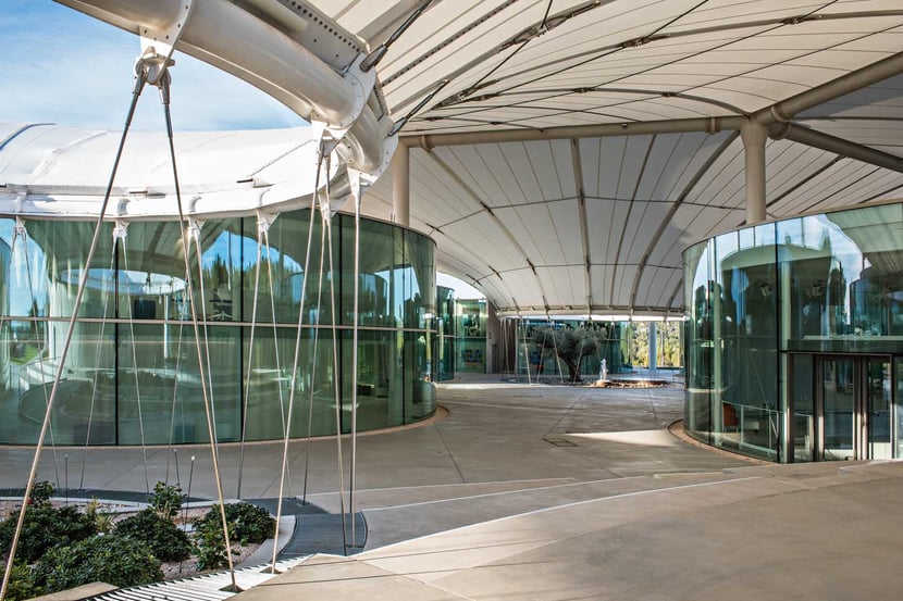 Textile Architecture and Fixed and  Mobile Sun Screening