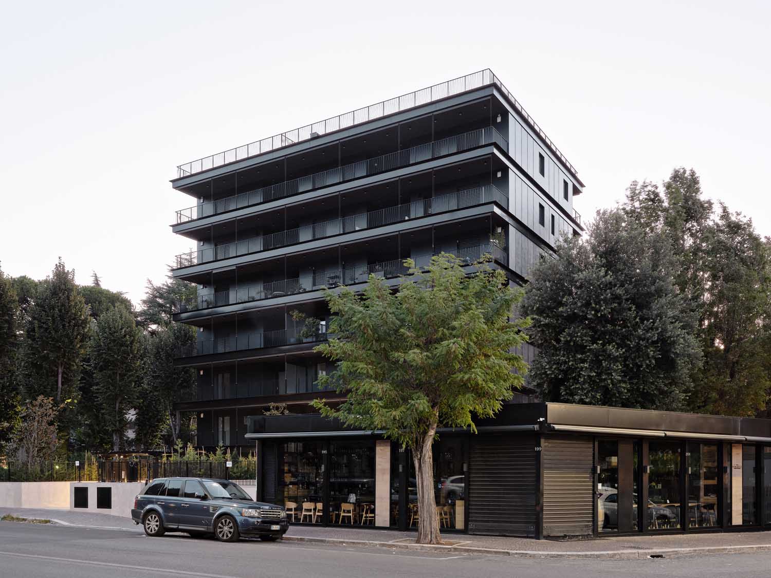 Essentiality and Decorum in Rome and Europe