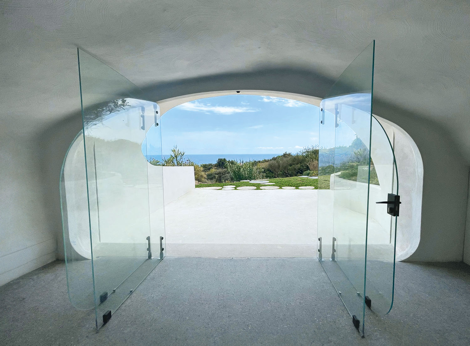 Living in the archetypal cave