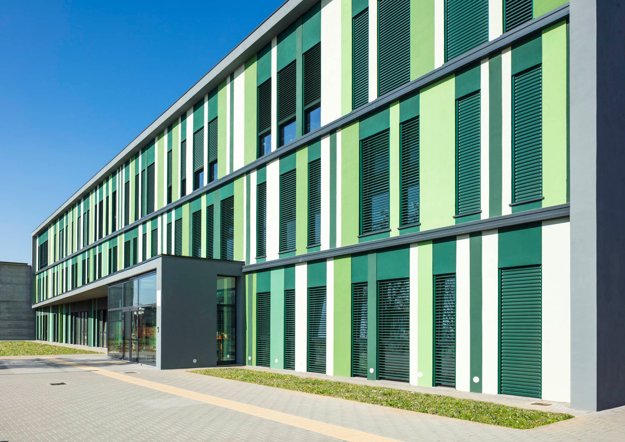 Osio Sotto lower secondary school - TECO+partners © Fabio Mantovani, courtesy of TECO+partners